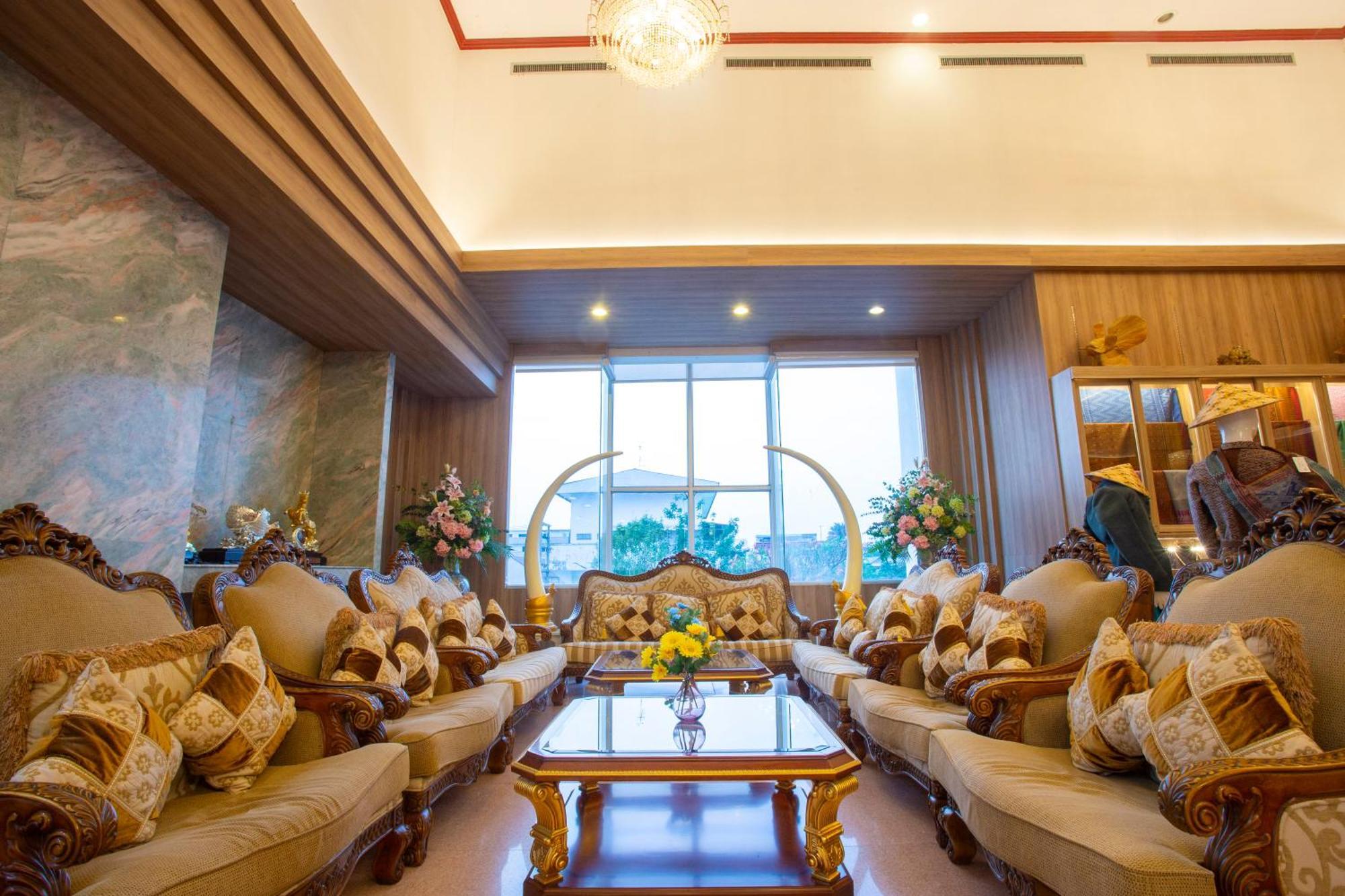 סורין Thong Tarin Hotel מראה חיצוני תמונה